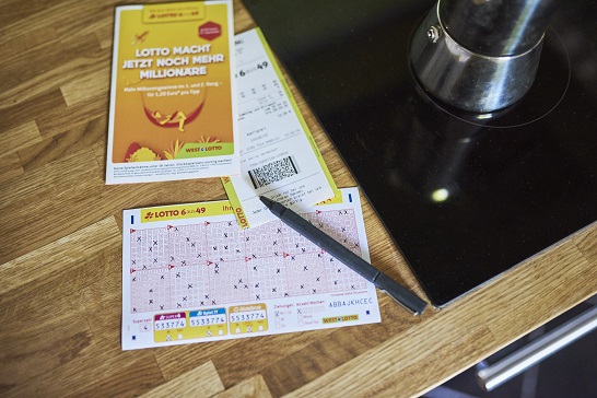 lotto-6aus49_foto-schlag-und-roy_546